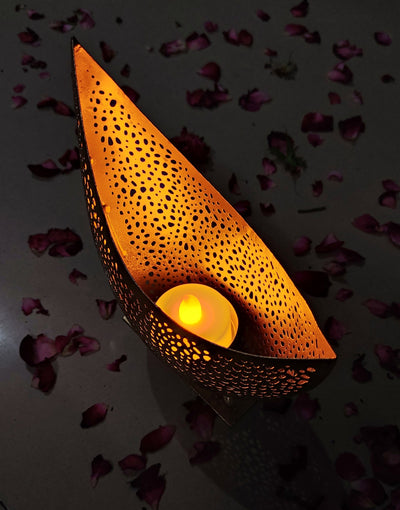 Lamansh Candle Holders LAMANSH® Chaand Moon 🌙Shaped Diya Tealight Candle 🪔 holder stand / Metal Handicraft for corporate & festival gifting 🎁 / Home decor product for Diwali ( candles not included )
