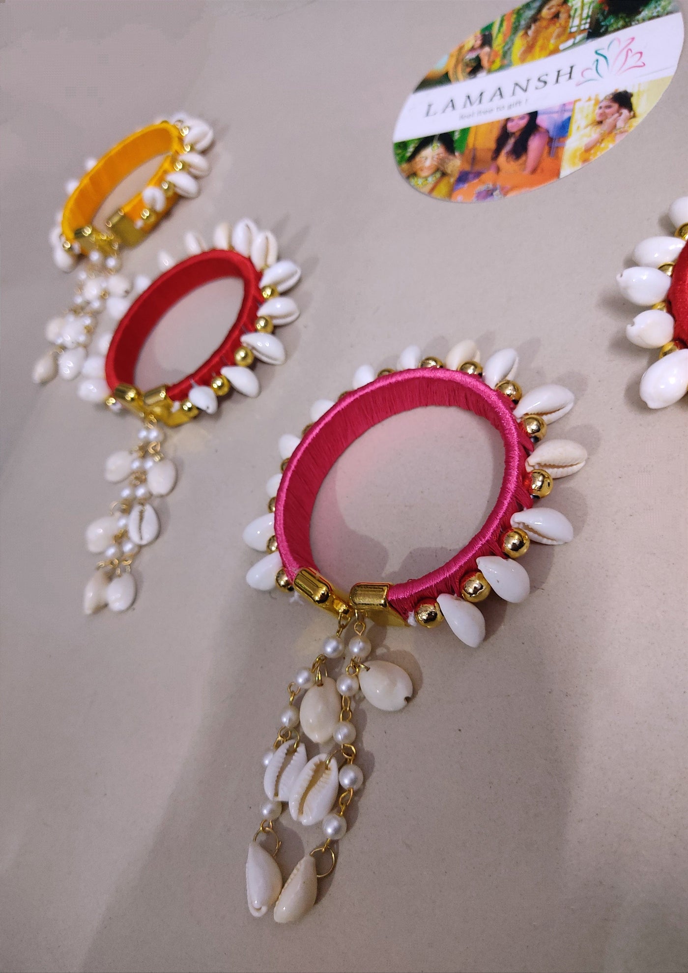 LAMANSH Floral 🌺 Giveaways LAMANSH® Set of 20 (Free size) Shells 🐚 Bracelets Kade Bangles Hathphool for Bridesmaid Giveaways / Best wedding favors return gifts for ladies guests