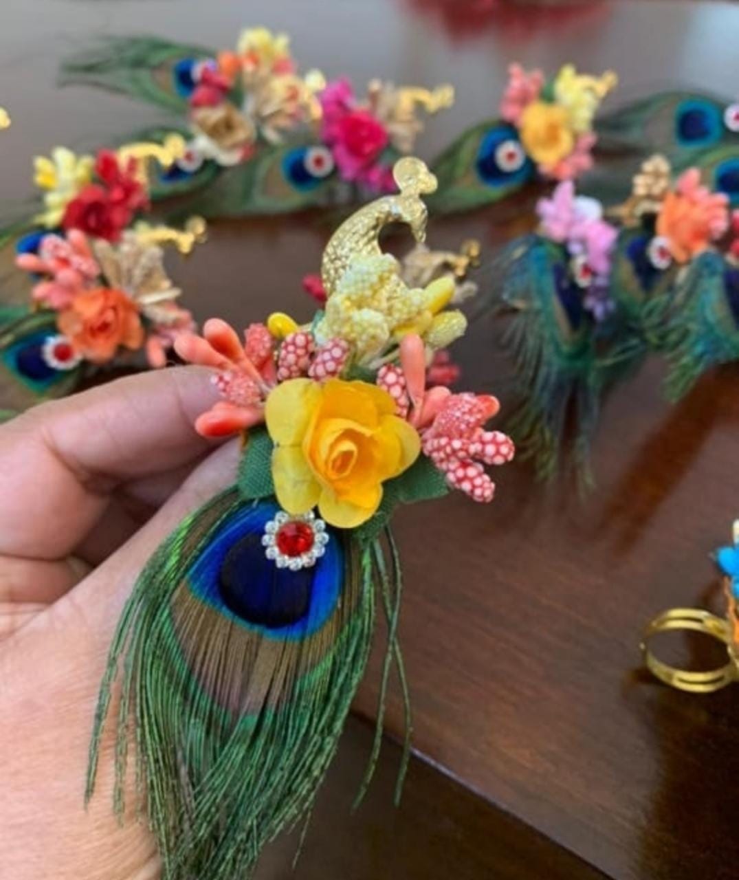 LAMANSH Floral 🌺 Giveaways Multicolor / Set of 20 Broaches LAMANSH® (Set of 20) Artificial Flower Brooches Broaches  / Bridesmaid Giveaways set