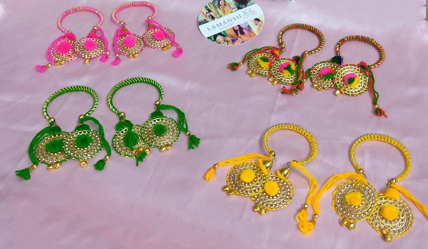 LAMANSH Floral 🌺 Giveaways Multicolor / Set of 50 Bracelets LAMANSH® Set of 50 (Free size) Artificial Flower Bracelets Kade Bangles Hathphool for Bridesmaid Giveaways / Best wedding favors return gifts