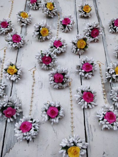 LAMANSH Floral 🌺 Giveaways Pink-Yellow-White / Set of 10 Maangtika's & 10 Rings LAMANSH® Artificial Flower Maangtika's & Rings / Bridesmaid Giveaways ( Set of 10 Maangtika & 10 Rings ) set