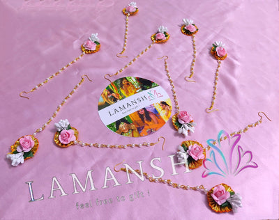 LAMANSH Floral 🌺 Giveaways White-Pink / Set of 20 Maangtika's LAMANSH® Artificial Flower Maangtika's / Bridesmaid Giveaways ( Set of 20 ) set