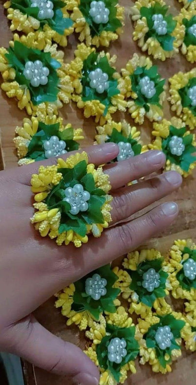 LAMANSH Floral 🌺 Giveaways Yellow-Green / Set of 20 Rings 💍 LAMANSH® Artificial Flower 💍Ring's / Bridesmaid Giveaways ( Set of 20, Yellow ) set
