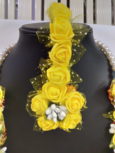 LAMANSH Floral 🌺 Giveaways Yellow / Set of 20 Maangtika's LAMANSH® Artificial Flower Maangtika's / Bridesmaid Giveaways ( Set of 20 ) set