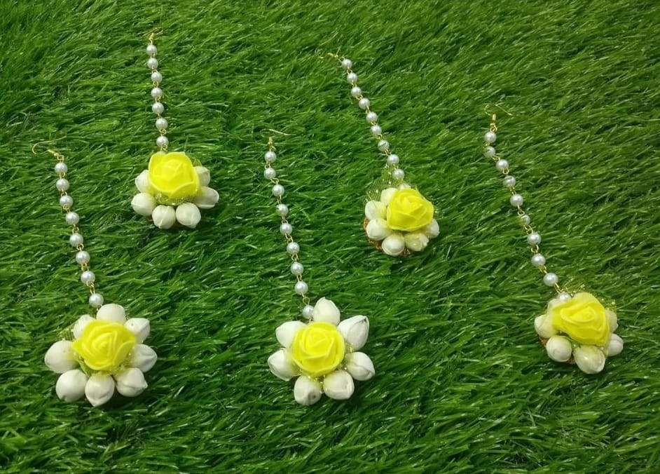 LAMANSH Floral 🌺 Giveaways Yellow - White / Set of 20 Maangtika's LAMANSH® Mogra Flower Maangtika's / Bridesmaid Giveaways ( Set of 20 ) set