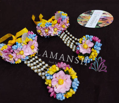LAMANSH Floral 🌺 hathphool Yellow - Red - Pink - Blue / 5 Pair Floral Hathphool LAMANSH® ( Set of 5 Pair) Bud Floral 🌺 Hand Bracelets Attached to Ring /Mehendi Favors for Bridesmaid Set