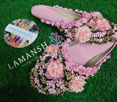 LAMANSH floral set with slippers Yellow Pink LAMANSH® Floral 🌸 juttis slippers for Haldi & Mehendi ceremony / Artificial Flower juttis for bride