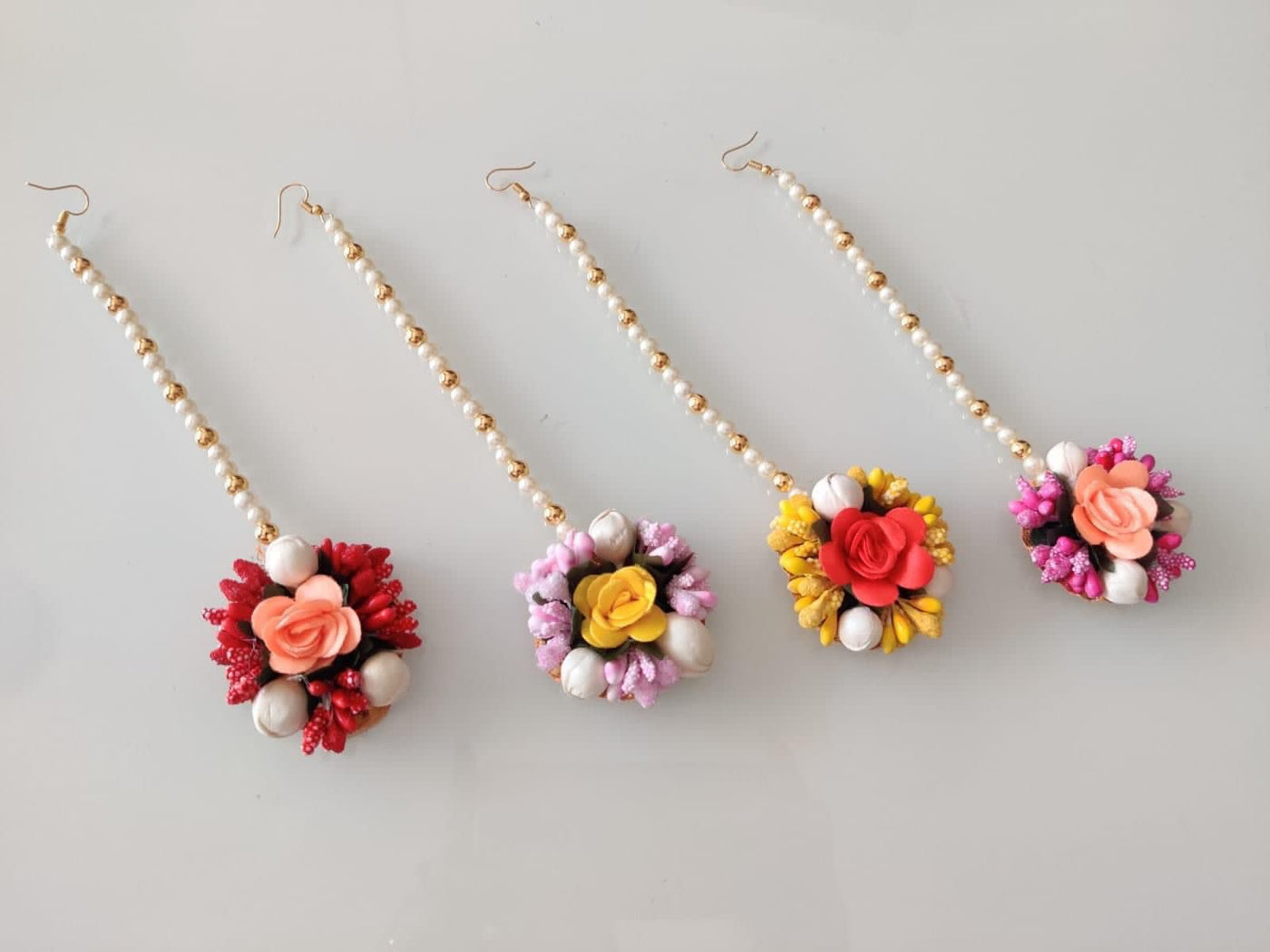 LAMANSH Floral 🌺 maangtika Assorted colors / Set of 20 Maangtika's LAMANSH® ( Set of 20 ) Artificial Flower Maangtika's / Bridesmaid Giveaways mogra flowers maangtika's set