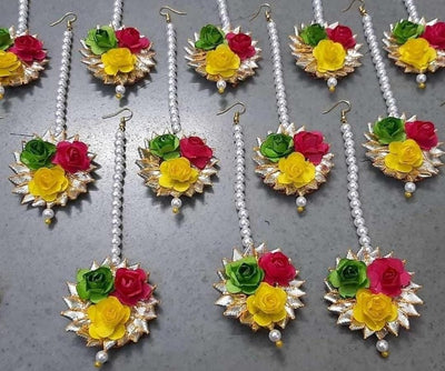 LAMANSH Floral 🌺 maangtika Red-Green-yellow / Set of 20 Maangtika's LAMANSH® ( Set of 20 ) Gota Patti Floral Maangtika's / Bridesmaid Giveaways maangtika's set