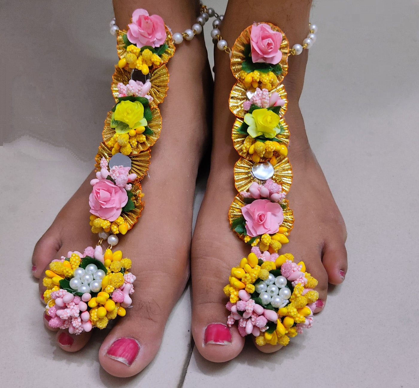 LAMANSH Floral Payal Set Peach - Lemon Yellow / Artificial Flowers , Gotta , Mirror / 2 LAMANSH® (Set of 2) 🌺Floral Anklets attached to toe (Payal) Set / Anklets for Mehendi & Haldi Ceremony / Bridal Accessories set