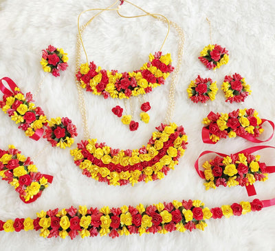 Lamansh Flower🌺🌻🌹🌷 Jewellery 1 Necklace ,1 Choker, 2 Earrings , 1 Maangtika, 2 Bracelets atached to ring set, 2 Bajubandh & 1 Kamarband / Yellow-Red LAMANSH® Special Floral 🌺 Jewellery Set