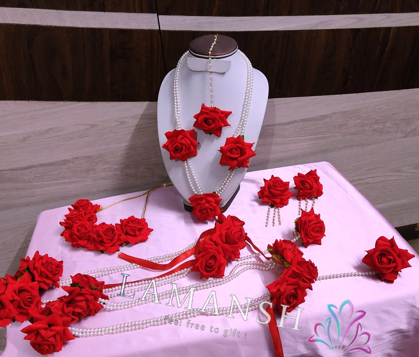Lamansh Flower 🌺 Jewellery 1 Necklace,1 Choker, 2 Earrings, 1 Maangtika, 2 Ring & 2 Bracelets with Kalire Hangings / Red LAMANSH® Handmade Flower Jewellery Set For Women & Girls / Haldi Set
