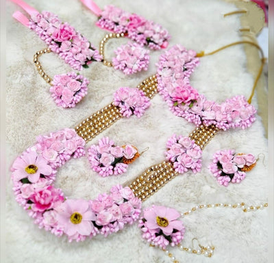 Lamansh Flower 🌺 Jewellery 1 Necklace, 1 Choker, 2 Earrings ,1 Maangtika with side chain & 2 Bracelets Attached with Ring set / Pink LAMANSH® Handmade Flower Jewellery Set For Women & Girls / Haldi Set