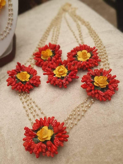 Lamansh Flower 🌺 Jewellery 1 Necklace, 1 Choker, 2 Earrings With Side Chain,1 Maangtika With Side Chain & 2 Bracelets Attached with Ring set & Kaleere / Red-Yellow LAMANSH® Handmade Flower Jewellery Set For Women & Girls / Haldi Set