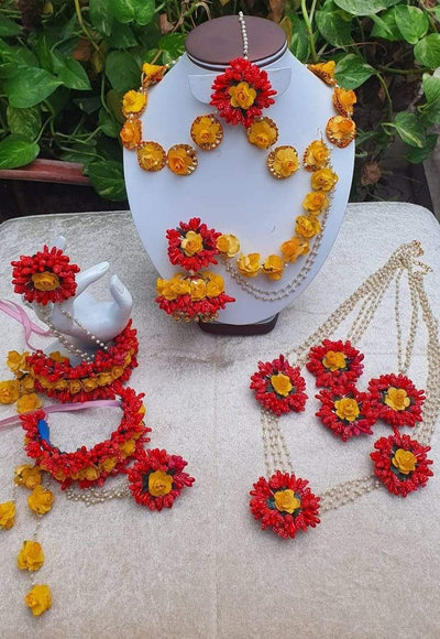 Lamansh Flower 🌺 Jewellery 1 Necklace, 1 Choker, 2 Earrings With Side Chain,1 Maangtika With Side Chain & 2 Bracelets Attached with Ring set & Kaleere / Red-Yellow LAMANSH® Handmade Flower Jewellery Set For Women & Girls / Haldi Set