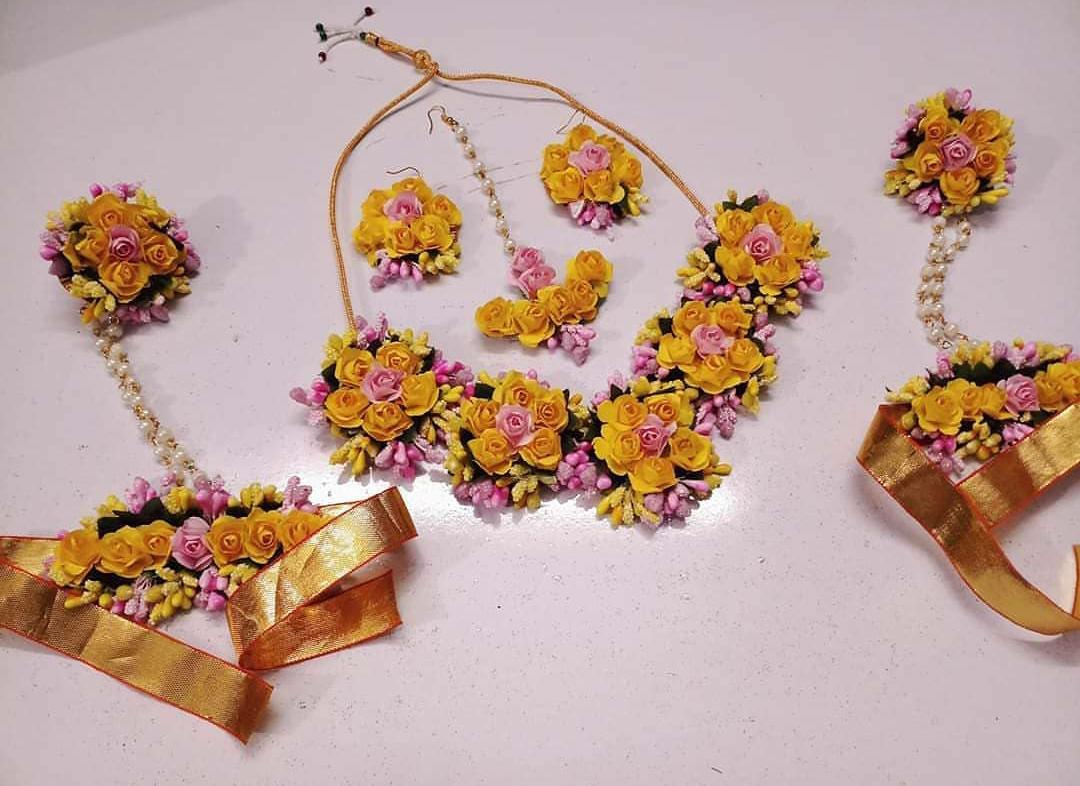 Lamansh Flower 🌺 Jewellery 1 Necklace, 2  Earrings ,1 Maangtika & 2 Bracelet Attached with ring / Pink-Yellow LAMANSH® Handmade Flower Jewellery Set For Women & Girls / Haldi Set