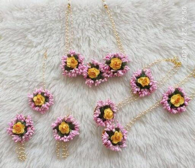 Lamansh Flower 🌺 Jewellery 1 Necklace, 2 Earrings ,1 Maangtika , 2 Bracelet Attached with ring  set / Pink LAMANSH® Handmade Flower Jewellery Set For Women & Girls / Haldi Set