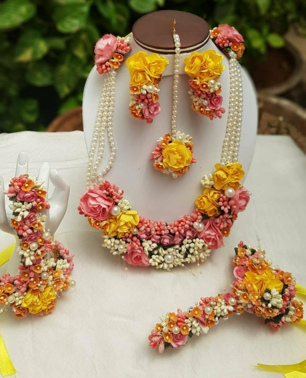 Flower Jewellery set with Bracelets attached with ring
