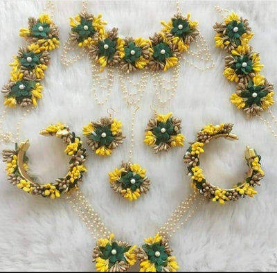 Yellow green Flower Jewellery with Bracelet set