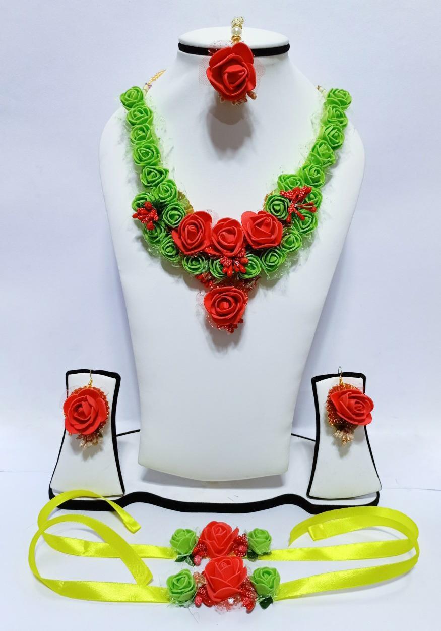Lamansh Flower Jewellery 1 Necklace, 2 Earrings, 1 Maangtika & 2 Bracelets attached to ring Set / Green-Red LAMANSH® Bridal Floral 🌺 Jewellery Set for Haldi Ceremony / Special Mehendi set
