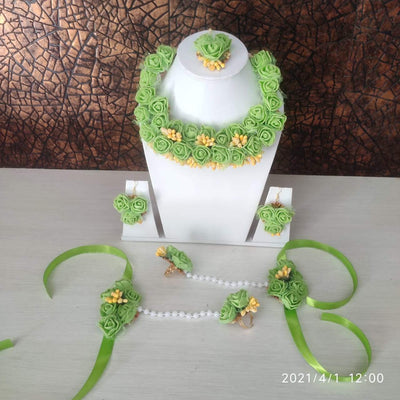 Lamansh Flower 🌺 Jewellery 1 Necklace, 2 Earrings ,1 Maangtika & 2 Bracelets attached with ring set / Green Yellow LAMANSH® Handmade Flower Jewellery Set For Women & Girls / Haldi Set