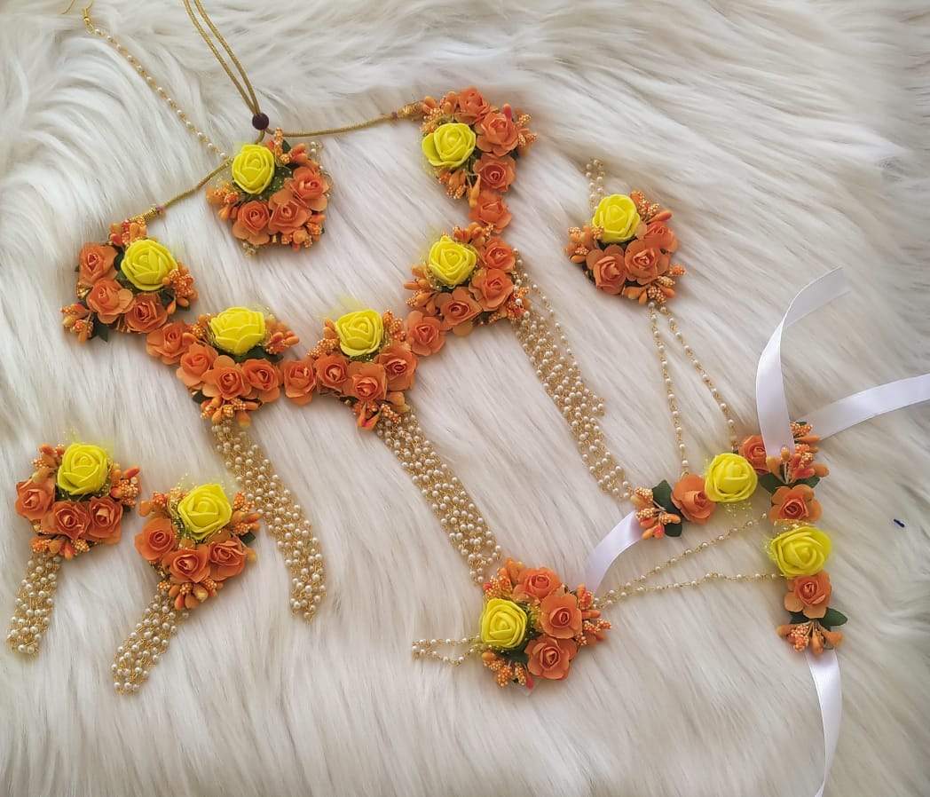 Lamansh Flower 🌺 Jewellery 1 Necklace, 2 Earrings ,1 Maangtika & 2 Bracelets attached with ring set / Orange LAMANSH® Handmade Flower Jewellery Set For Women & Girls / Haldi Set