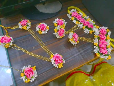 Lamansh Flower 🌺 Jewellery 1 Necklace, 2 Earrings ,1 Maangtika & 2 Bracelets Attached with Ring set / Pink-Yellow-White LAMANSH® Handmade Flower Jewellery Set For Women & Girls / Haldi Set