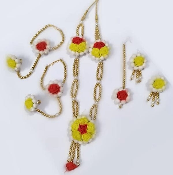 Lamansh Flower 🌺 Jewellery 1 Necklace, 2 Earrings ,1 Maangtika & 2 Bracelets Attached with Ring set / Red-yellow LAMANSH® Handmade Flower Jewellery Set For Women & Girls / Haldi Set