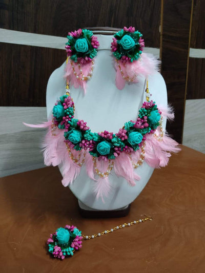 Lamansh Flower Jewellery 1 Necklace, 2 Earrings, 1 Maangtika / Multicolor LAMANSH® Special Feather Collection Floral 🌺 Jewellery Set