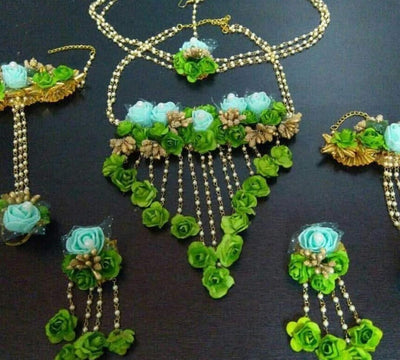 Lamansh Flower 🌺 Jewellery 1 Necklace, 2 Earrings ,1 Maangtika With Side Chain & 2 Bracelets Attached with Ring set / Green - SkyBlue LAMANSH® Handmade Flower Jewellery Set For Women & Girls / Haldi Set