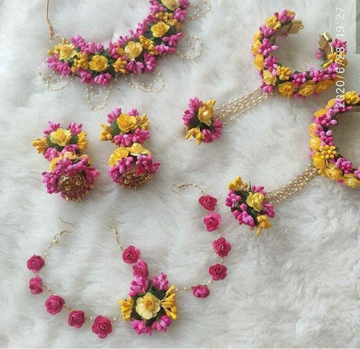 Lamansh Flower 🌺 Jewellery 1 Necklace, 2 Earrings ,1 Maangtika With Side Chain & 2 Bracelets Attached With Ring set / Pink-Yellow LAMANSH® Handmade Flower Jewellery Set For Women & Girls / Haldi Set