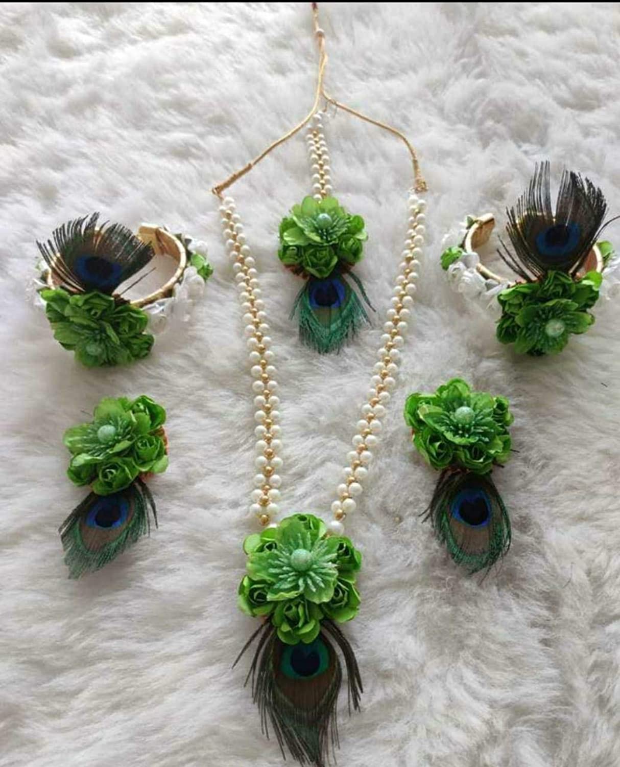 Lamansh Flower Jewellery 1 Necklace, 2 Earrings, 2 Bangles & 1 Maangtika / Green LAMANSH® Floral Layered Haldi 🌺 morphank jewellery set