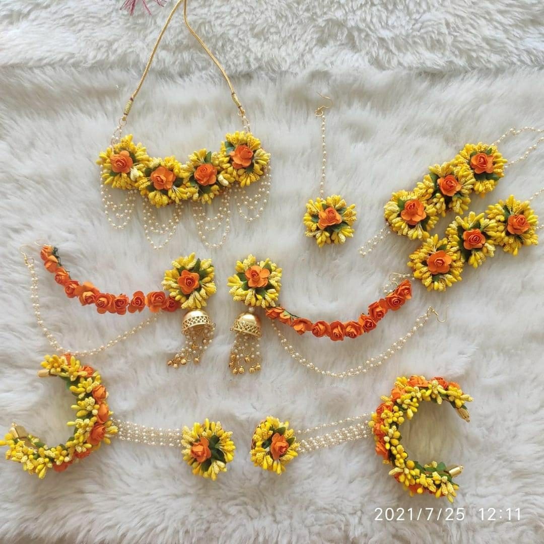 Lamansh Flower Jewellery 1 Necklace, 2 Earrings with extended clips , 1 Maangtika, 2 Bracelets attached to ring & 2 Anklets set / Yellow-Orange LAMANSH® Special Floral 🌺 Jewellery Set