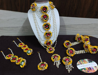 Lamansh Flower Jewellery Parcel Contains - 1 Necklace, 2 Earrings, 2 Bracelet attached to ring , 1 Maangtika & 2 Anklets attached to toe / Red-Yellow-Gold LAMANSH® Floral Layered Jewellery Set with Anklets for Mehendi rasam