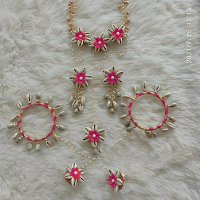 LAMANSH Flower Jewellery Pink-White / Standard / Shells 🐚 Style Lamansh® Floral Jewellery Set 🌺🌻🌹🌷 / Haldi Set