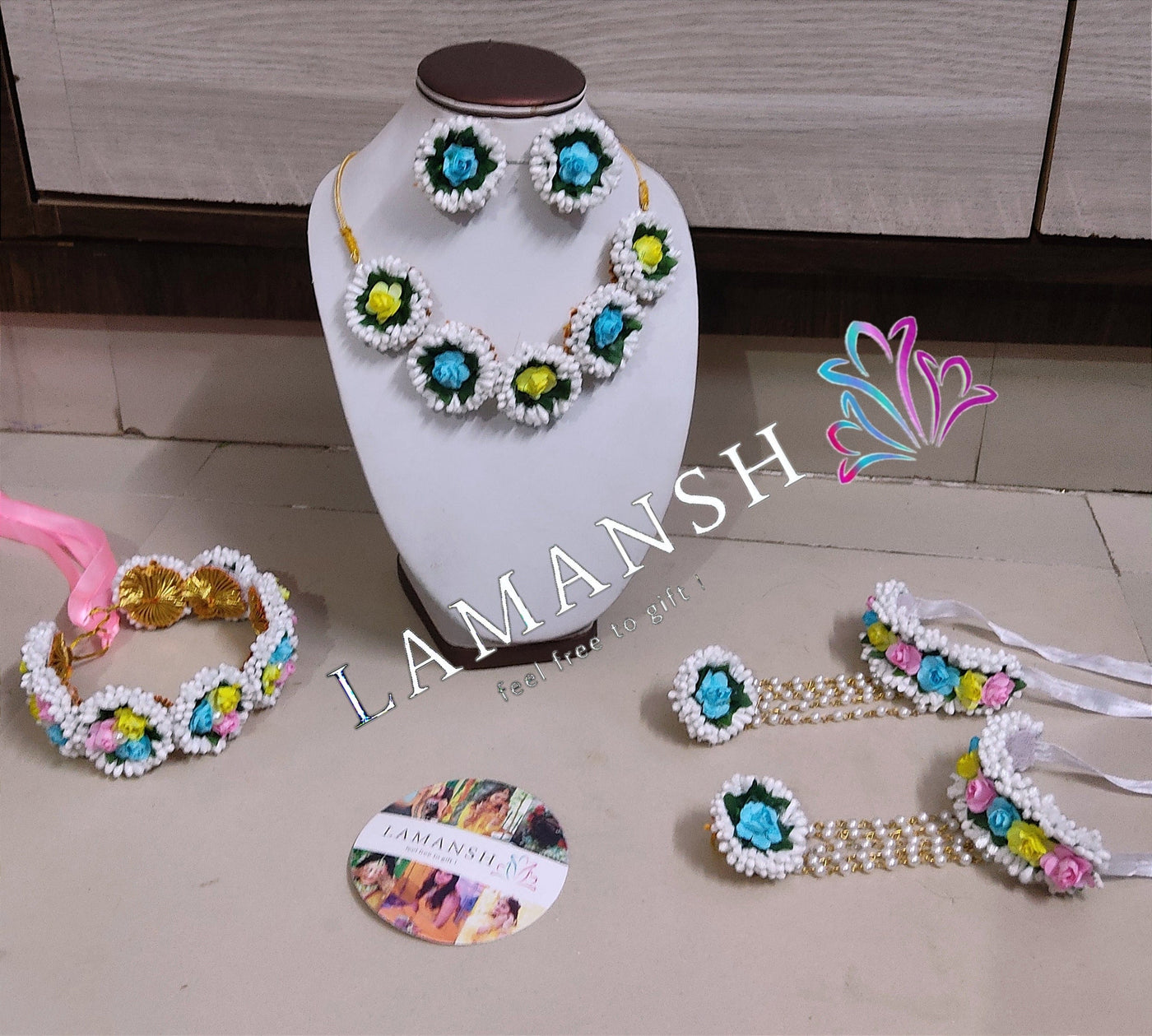 LAMANSH Flower Jewellery White - Yellow - Blue / Free Size / Bridal Look LAMANSH® 🌺 Bridal Floral Jewellery Setting with Tiara for Mehendi Haldi Rasam / Artificial Flower Jewelry set