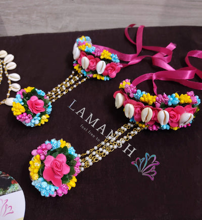 LAMANSH Flower 🌺 Jewellery with shells Pink Blue Yellow / Standard / Shells 🐚 Style LAMANSH® Multicolored Floral Shells 🌹 Jewellery set for Bride's / Absolute masterpiece for Haldi - Mehendi ceremony