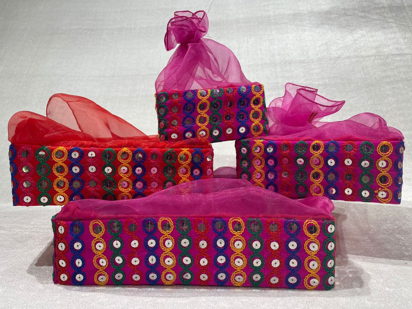 Simple and Personal Gift Wrapping Ideas for All Skill Levels