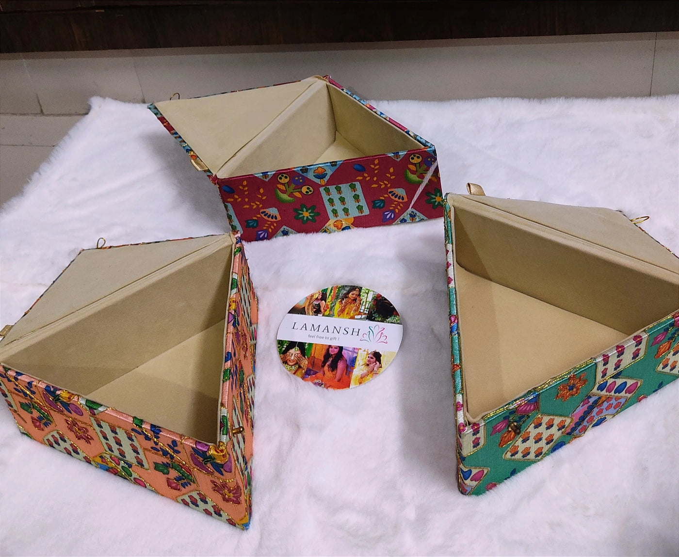 LAMANSH gift hamper basket LAMANSH® Triangle Sweet Ladoo-Dry fruit box-Thamboolam-Return-Housewarming Gift-Nuts Mithai Bhaji-Indian Punjabi Wedding-Puja Favor for Lohri 🪁 Sakranti festival