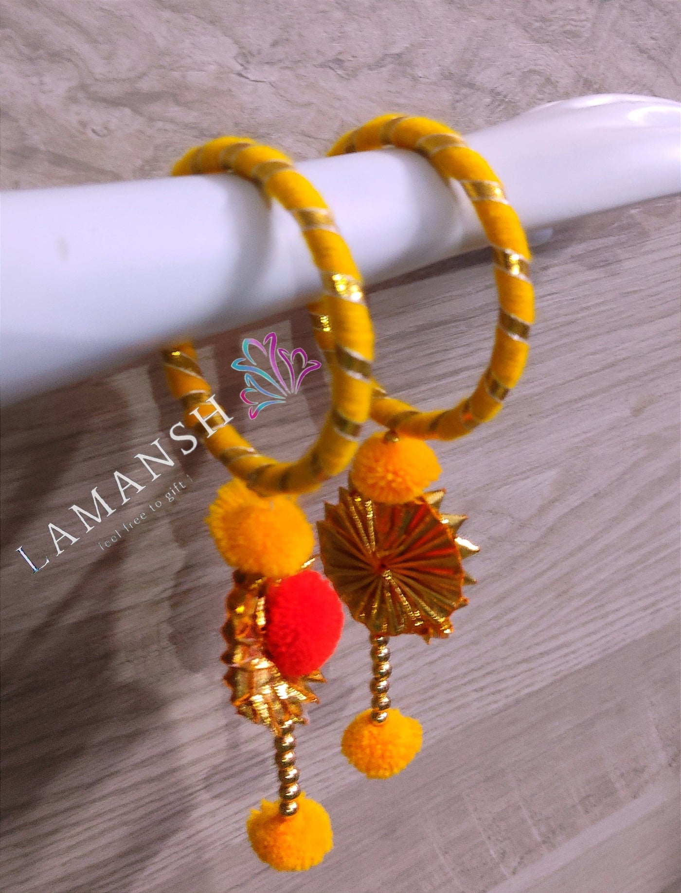 LAMANSH Gota chudi bangles Assorted mix colors / 40 Bangles set LAMANSH® Set of 40 Gota Kade Bangle/Bracelets/ Haldi Favours for guests / Pom Pom Favors for bridesmaid