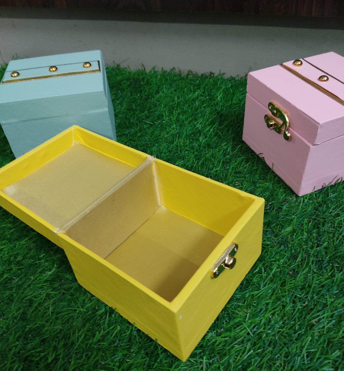 Lamansh leatherite boxes LAMANSH® (4*4 inch) Leather mini trunk boxes for gifting 🎁 / small leatherite lock boxes for wedding favors / Jewellery✨orgainzer box