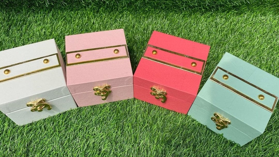 Lamansh leatherite boxes LAMANSH® 5 pcs ( 4*4 inch ) Leather mini trunk boxes for gifting 🎁 / small leatherite lock boxes for wedding favors