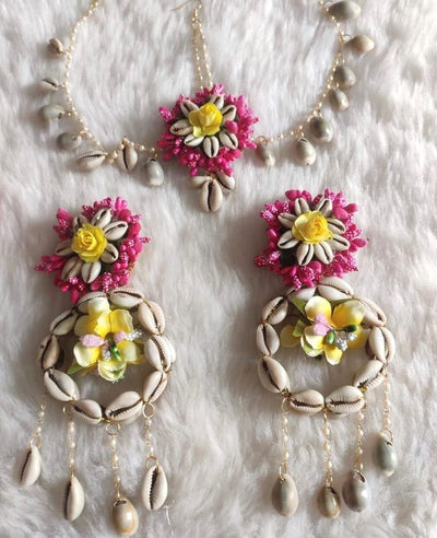 LAMANSH Maangtika, Earrings & Bangles set Pink / Standard / Shells 🐚 Style Lamansh® Flower Jewellery Set With Shells Maangtika & Earrings set