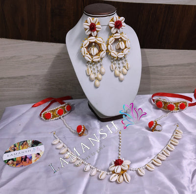 LAMANSH Maangtika, Earrings & Bangles set Red / Standard / Shells 🐚 Style Lamansh® Red Flower Jewellery Set With Shells Earrings & Bracelet set