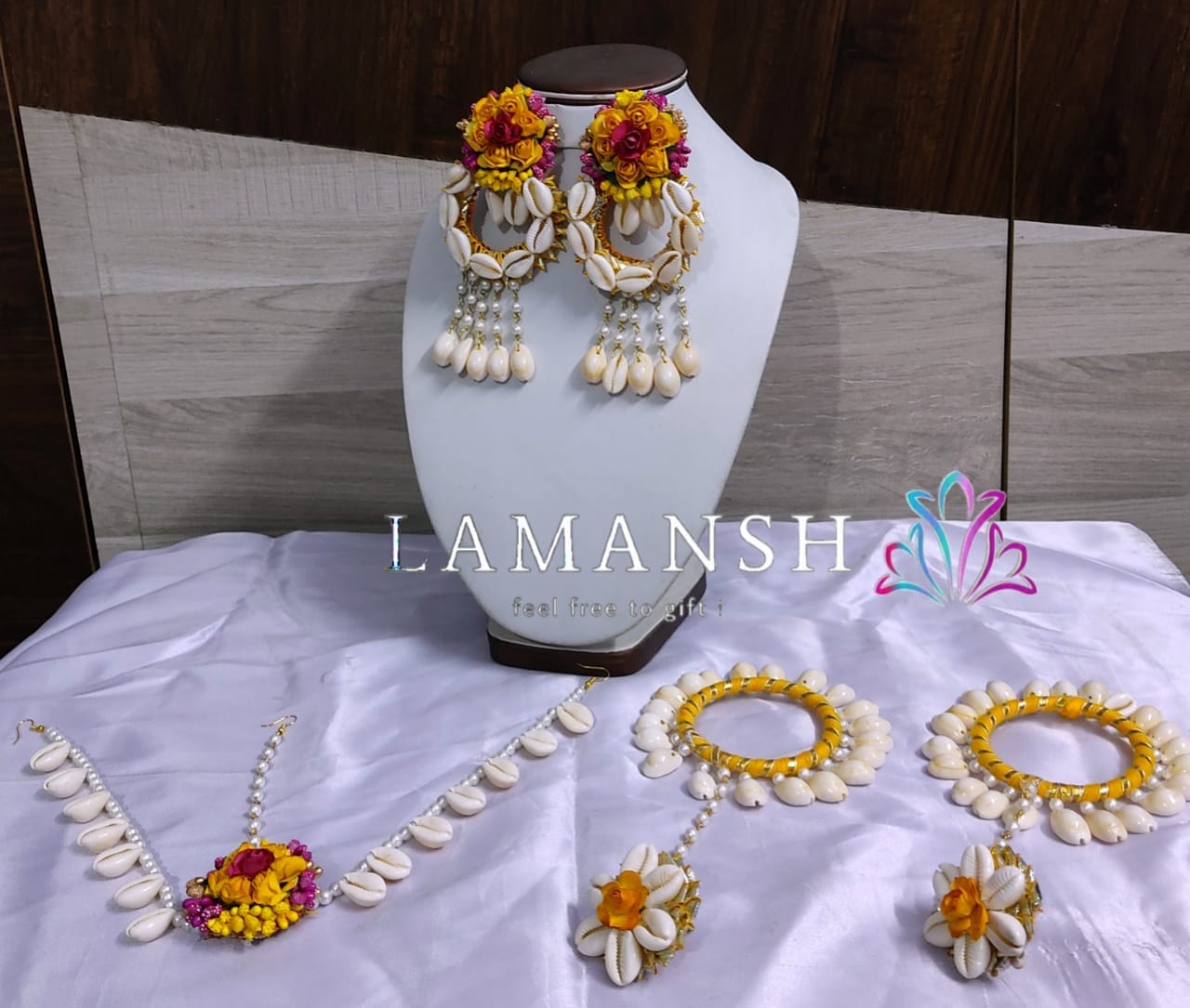LAMANSH Maangtika, Earrings & Bangles set Yellow-Pink / Standard / Shells 🐚 Style Lamansh® Flower Jewellery Set With Shells Earrings & Bangles set