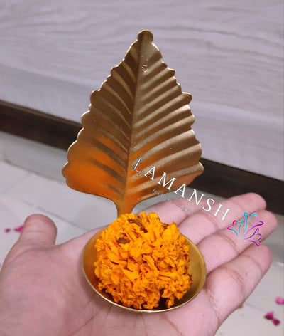 Lamansh marigold candle holder LAMANSH® 4*3 inch Metal Leaf Shaped Tealight Candle holder stand for Navratri & Diwali Decorations