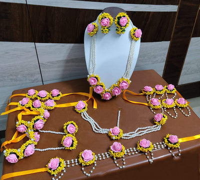Lamansh Necklace , Choker , Earring, Maangtika, Bajuband,Bracelet set & Kamarband 1 Necklace , 1 Choker, 2 Earrings , 1 Maangtika with side chain , 2 Bajubands , 2 Bracelets attached to Ring, 2 Anklets & 1 Kamarband / Pink-Yellow LAMANSH® Floral 🌺 Jewellery Set with Kamarband set