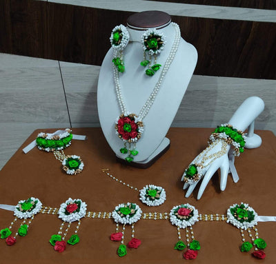 Lamansh Necklace, Earring, Maangtika, Bangles set & Kamarband 1 Necklace , 2 Earrings , 1 Maangtika, 2 Bracelet attached with ring set & 1 Kamarband / White-Green LAMANSH® Special Floral 🌺 Jewellery Set