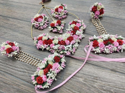 Lamansh Necklace, Earring, Maangtika & Bracelet Set 1 Necklace, 2 Earrings , 1 Maangtika & 2 Bracelets / Pink-yellow-red LAMANSH® Special Haldi 🌺 Jewellery Set