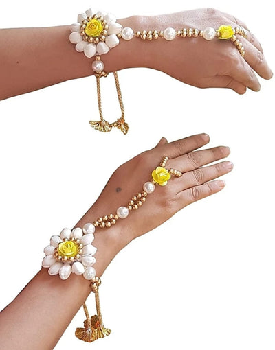 LAMANSH Necklace ,Earring, Maangtika & Bracelet Set Gold - Yellow / Free Size / Bridal Look LAMANSH® 🌺🌻🌹🌷 Floral Jewellery Set